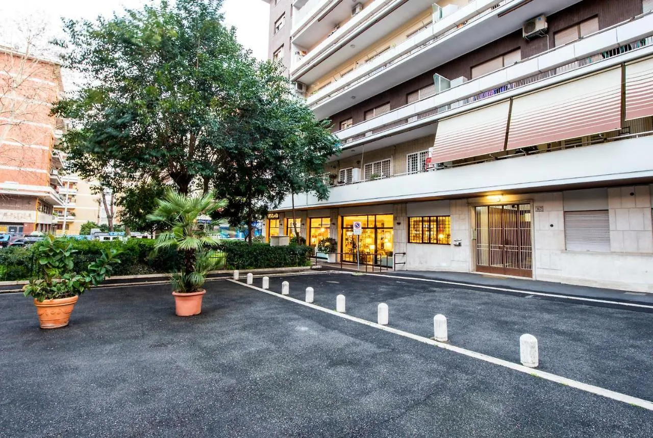 Ma Belle Maison Rome Italy